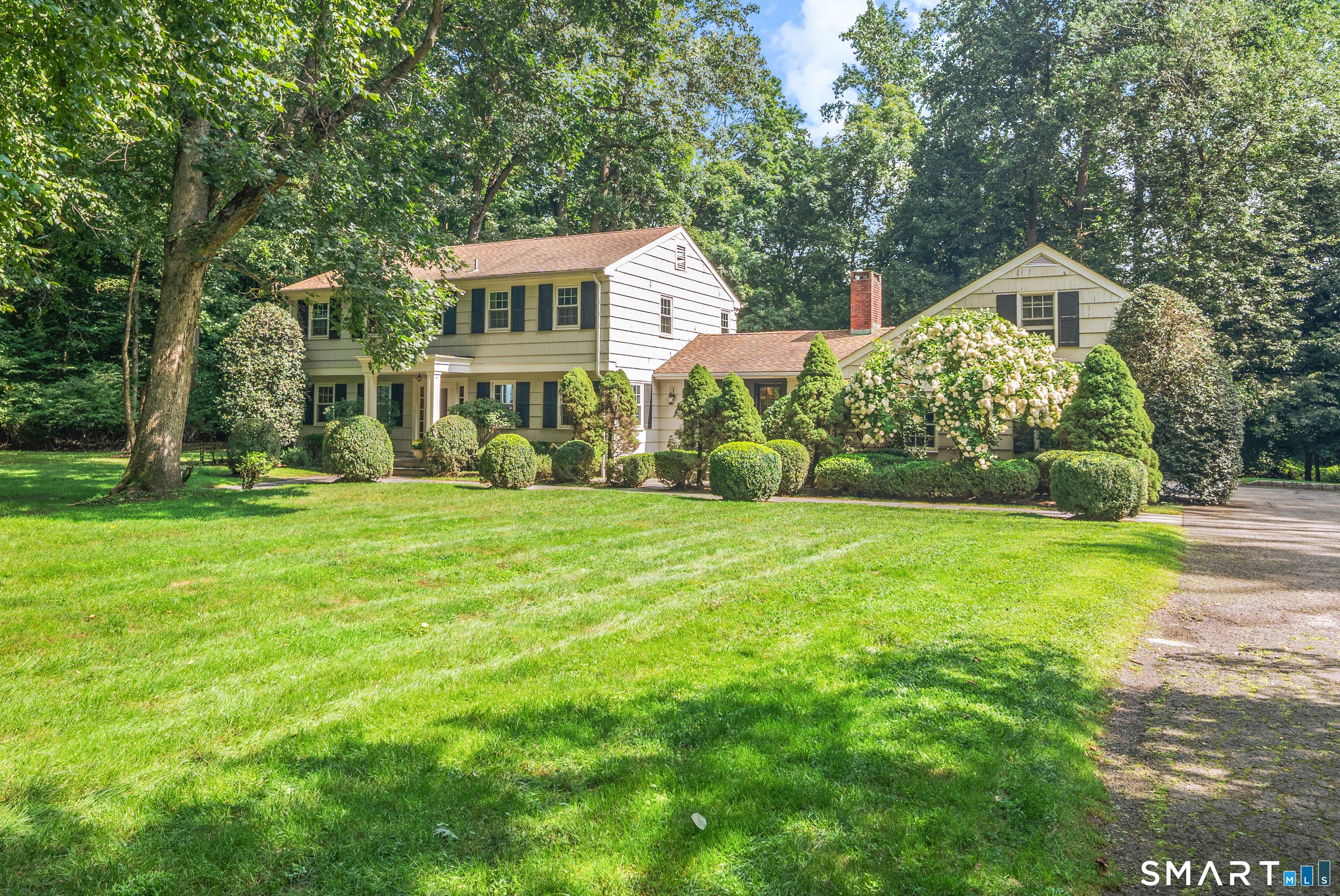 523 Brookside Road