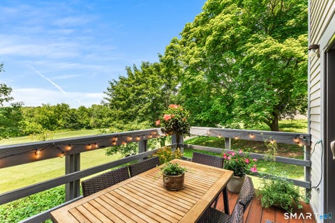 Condo For Sale - 525 Pilgrim Harbor #525<br/> New Haven County, Wallingford, CT 06492