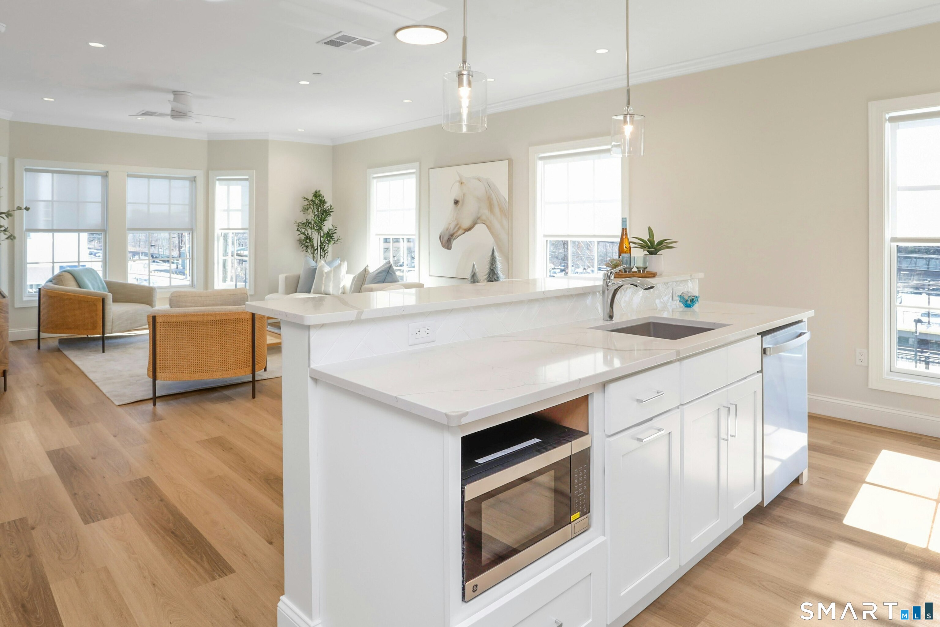 440 Heights Road 210