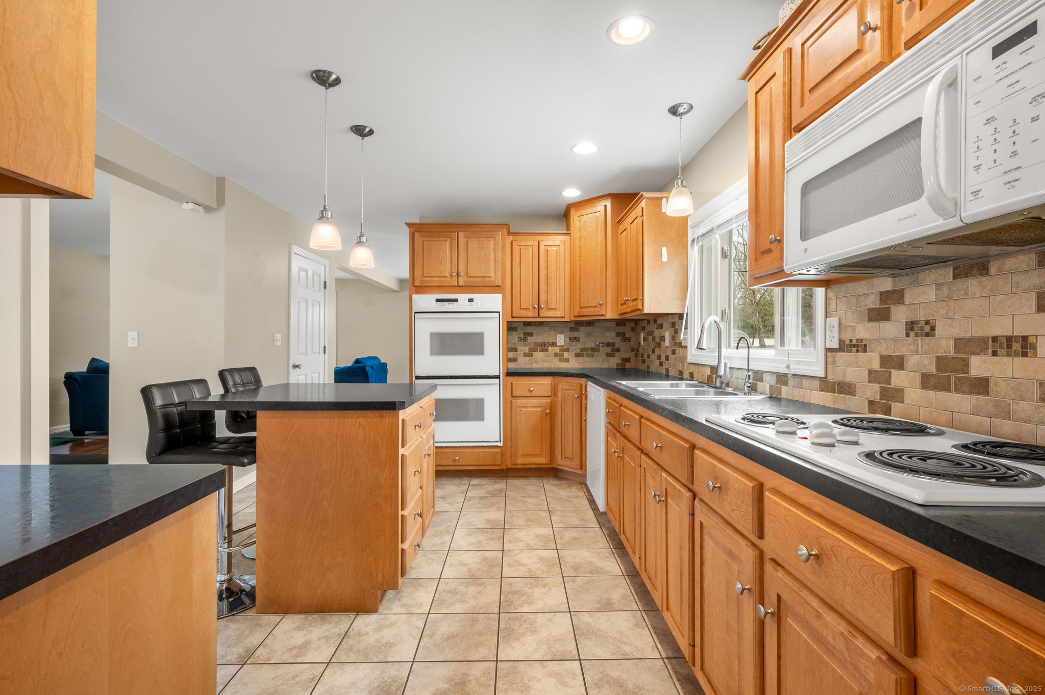 180 Baltic Road, Norwich, Connecticut image 5