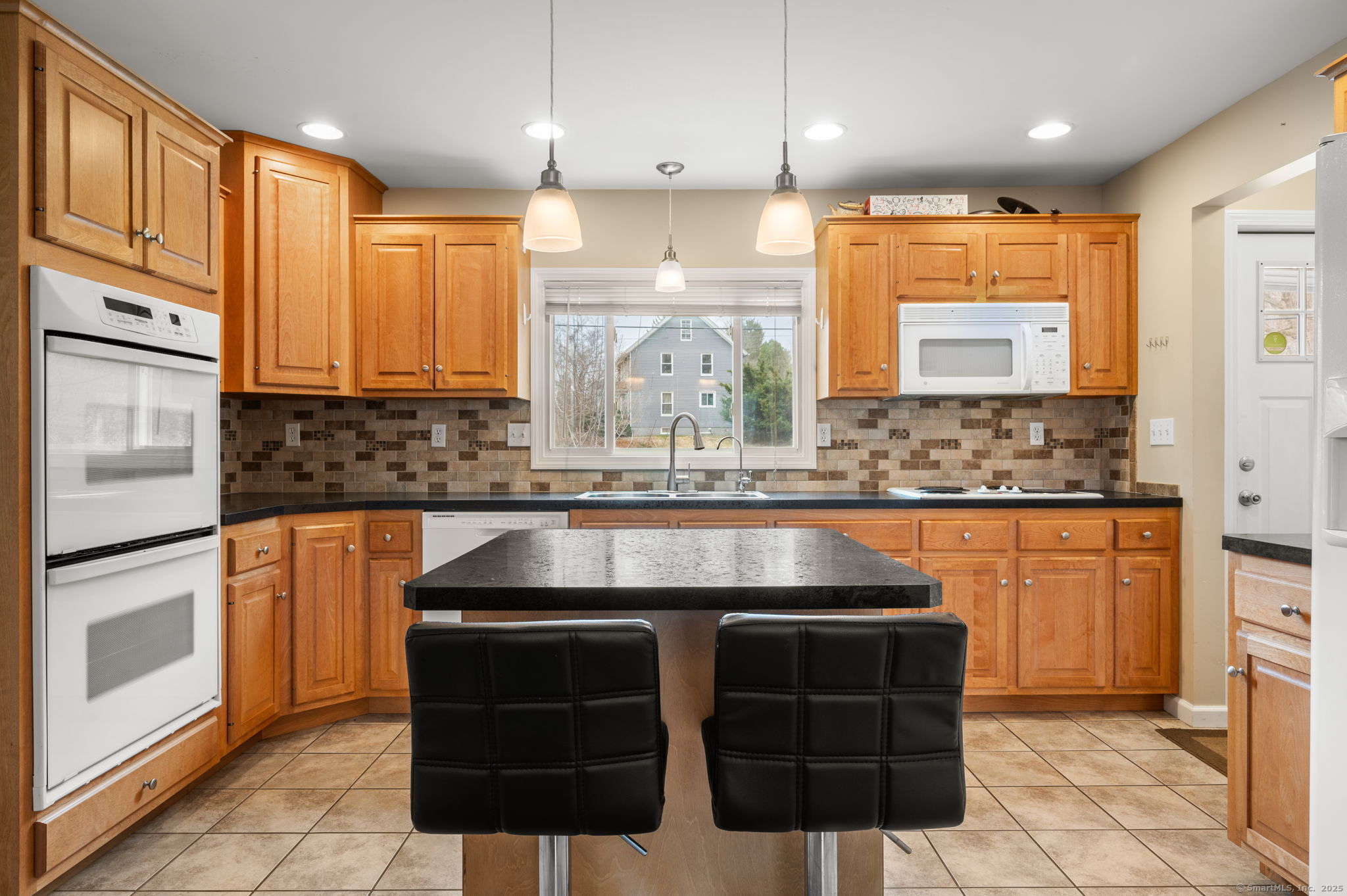 180 Baltic Road, Norwich, Connecticut image 8