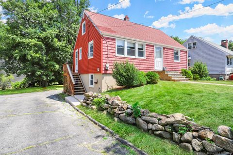 Photo of 22 Tracey Street, Norwalk, CT 06850 (MLS # 24150490)