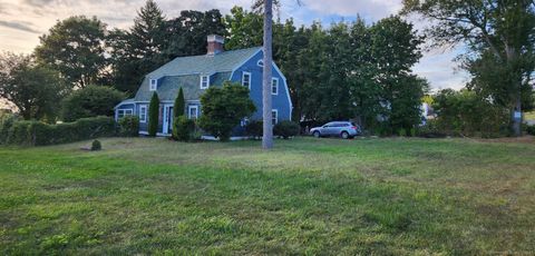 A home in East Hartford