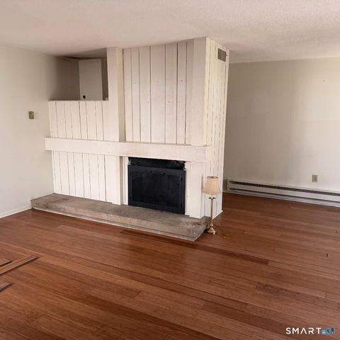 Photo of 26 Mallard Drive #26, Farmington, CT 06032 (MLS # 24159875)