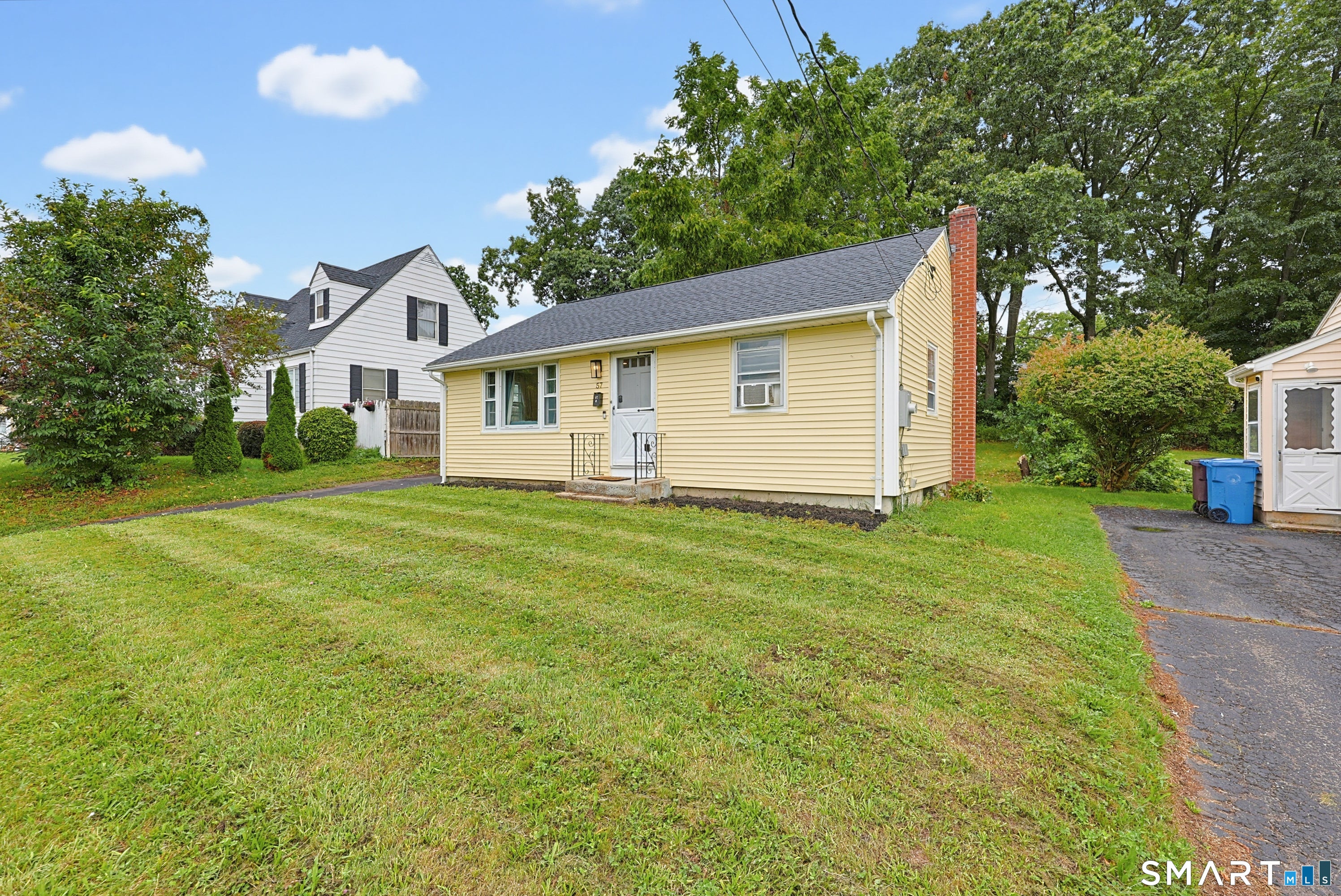 57 Pinehurst Avenue