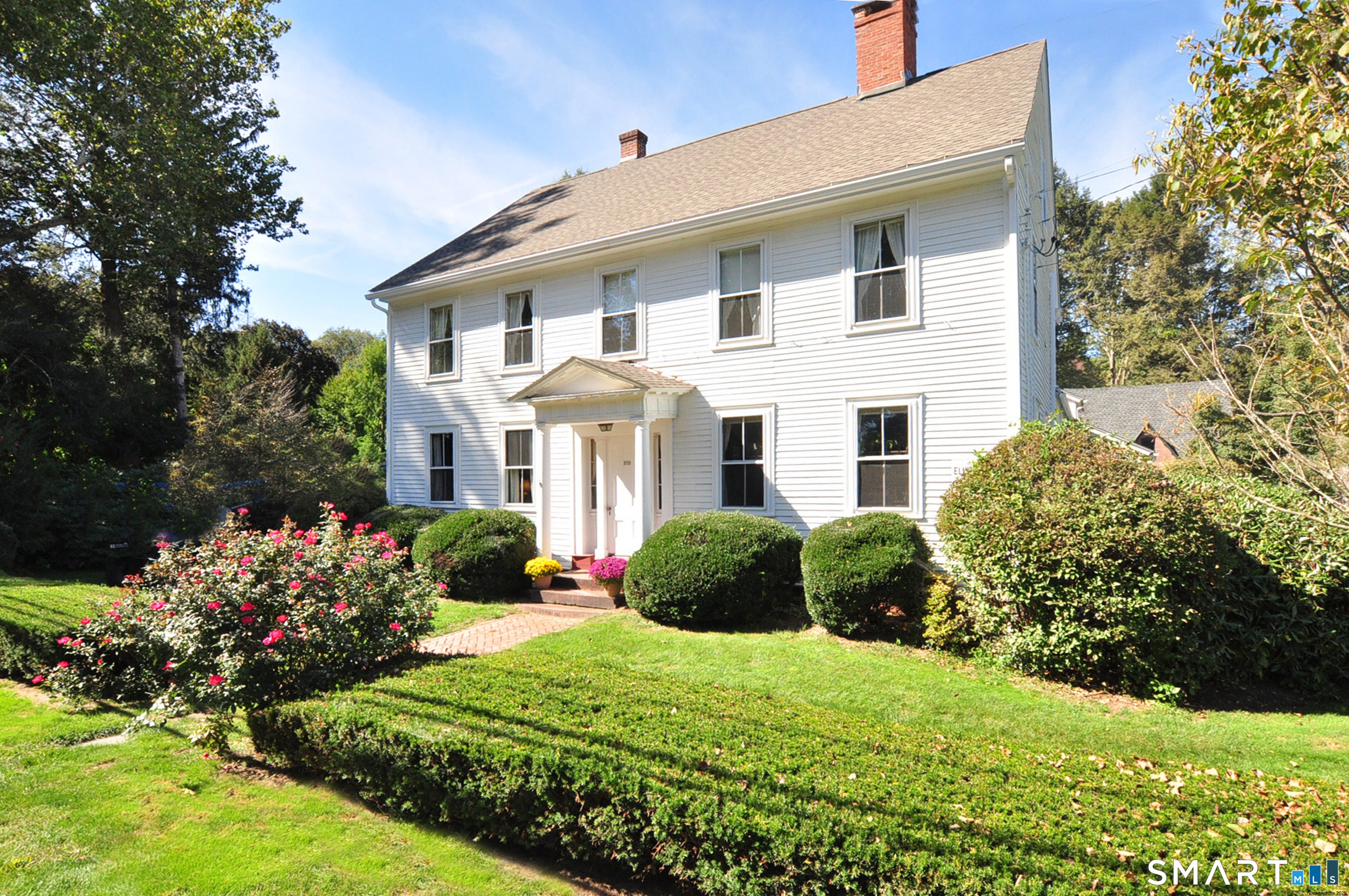 209 Palisado Avenue