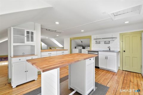 Tiny photo for 185 Main Street #E, Farmington, CT 06032 (MLS # 24163331)