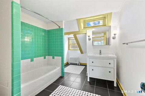 Tiny photo for 185 Main Street #E, Farmington, CT 06032 (MLS # 24163331)