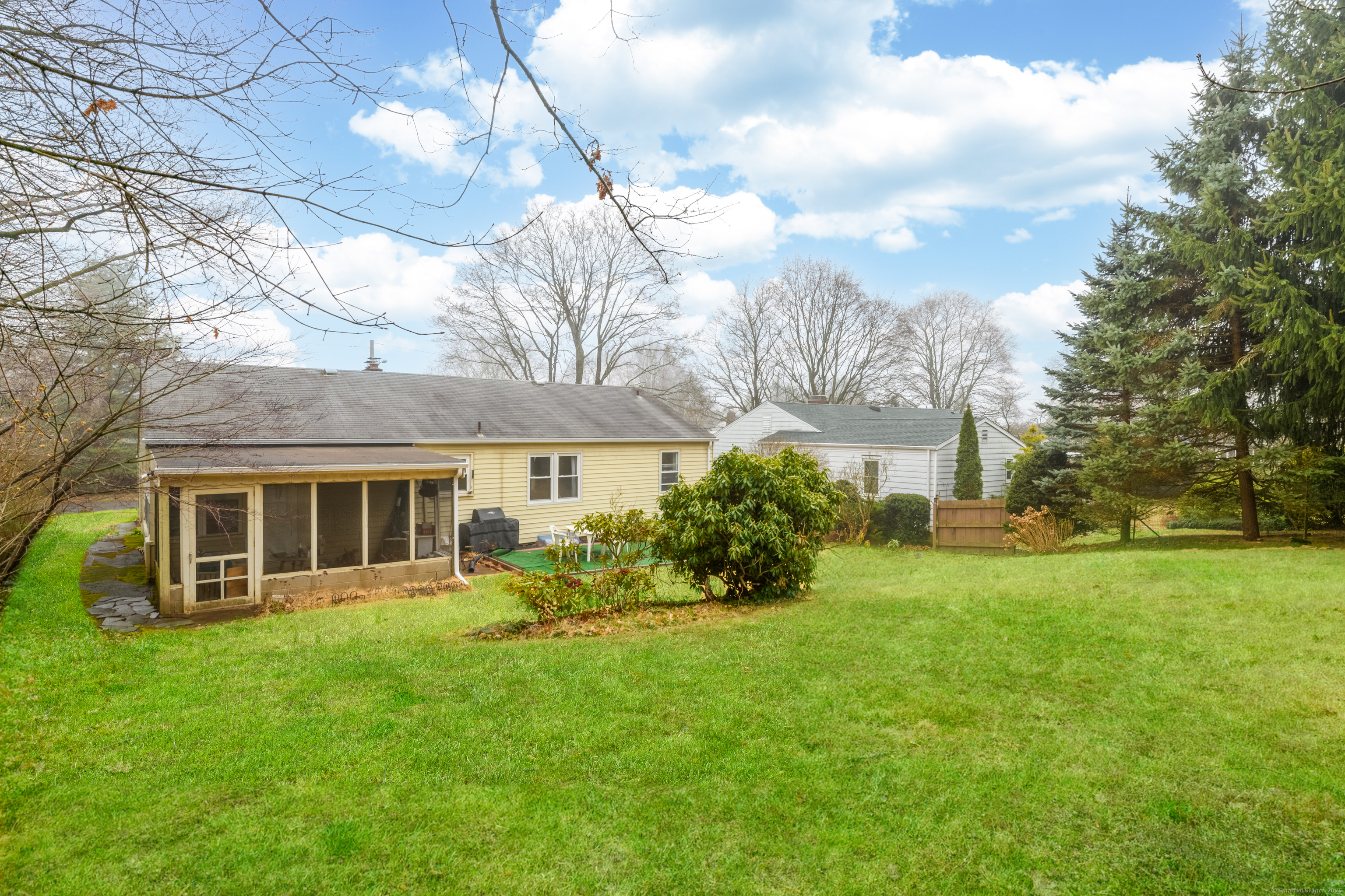 6 Hepburn Road, Hamden, Connecticut image 32