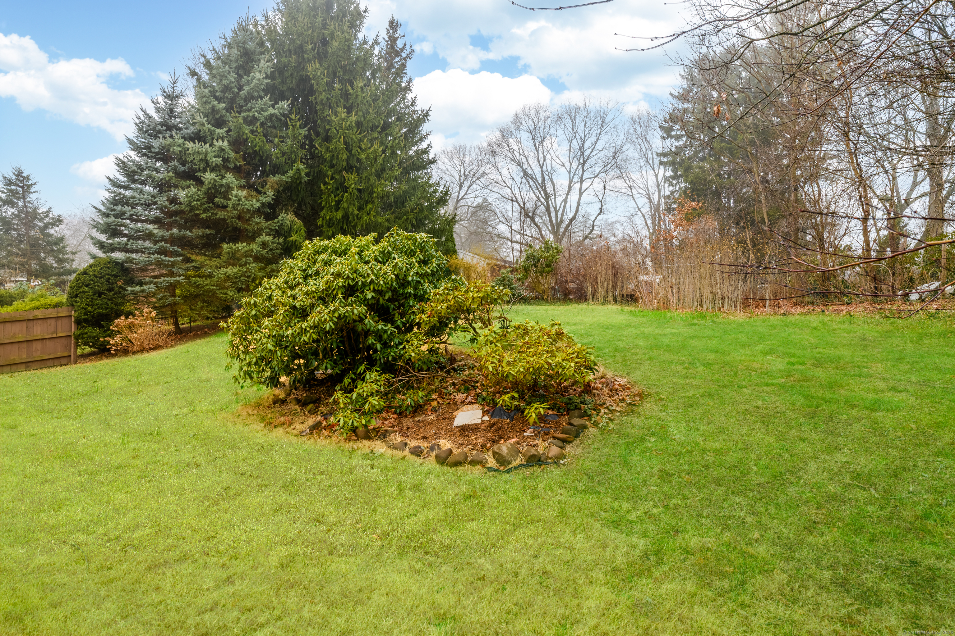 6 Hepburn Road, Hamden, Connecticut image 28