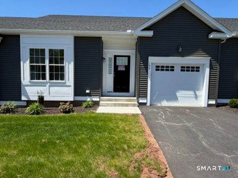 Photo of 90 Apple Gate #190, Southington, CT 06489 (MLS # 24176429)