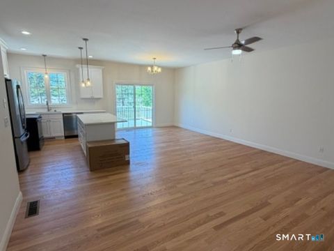Tiny photo for 90 Apple Gate #190, Southington, CT 06489 (MLS # 24176429)