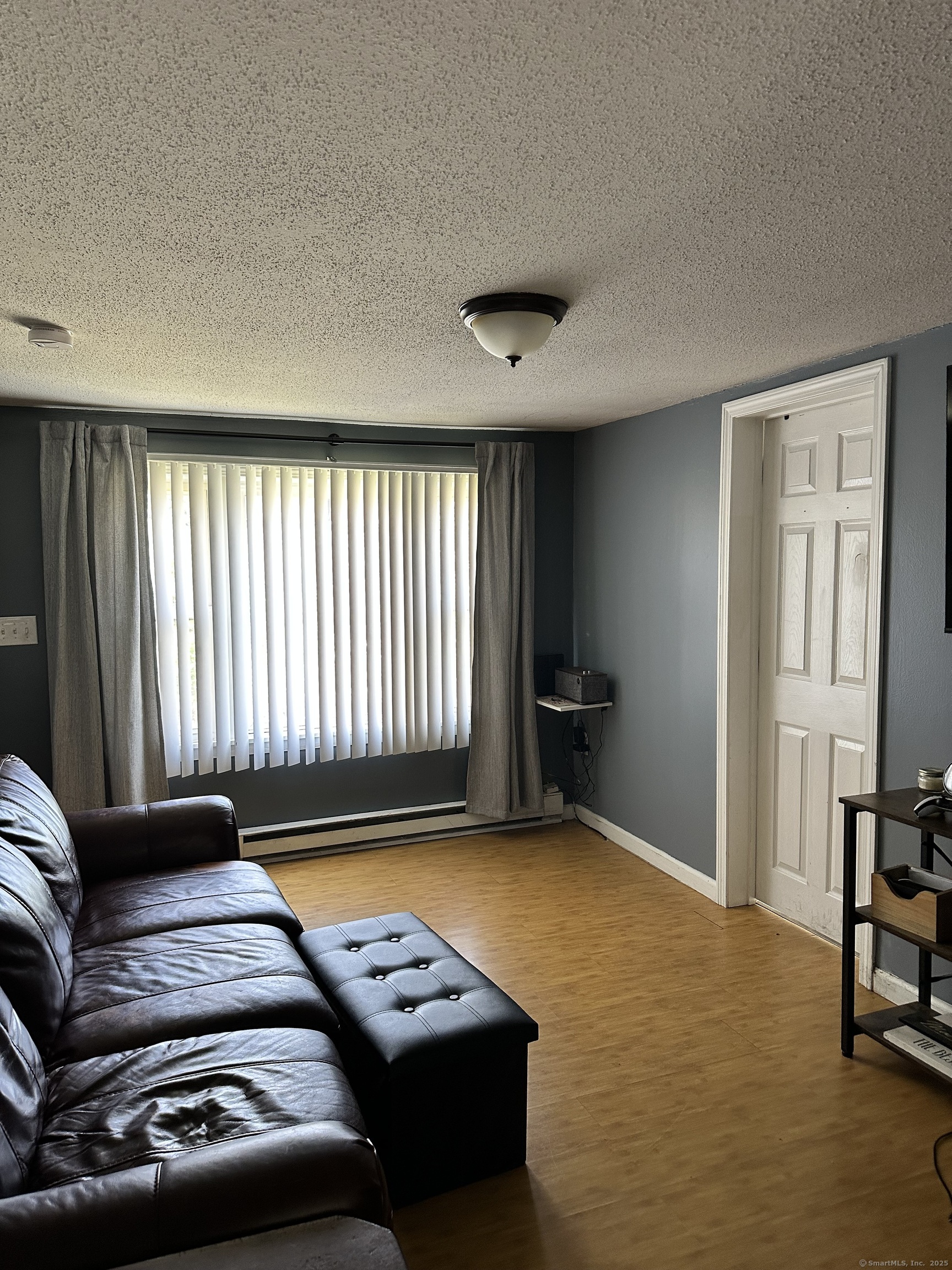 395 Hartford Pike