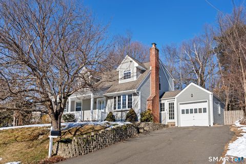 Photo of 10 Pine Court, Bristol, CT 06010 (MLS # 24151070)