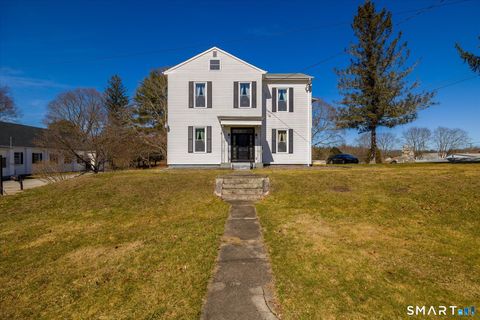 Photo of 350 Hartford Pike, Killingly, CT 06241 (MLS # 24152400)
