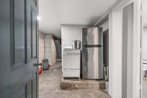 Tiny photo for 212 Denver Avenue, Bridgeport, CT 06605 (MLS # 24140277)