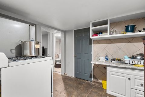 Tiny photo for 212 Denver Avenue, Bridgeport, CT 06605 (MLS # 24140277)