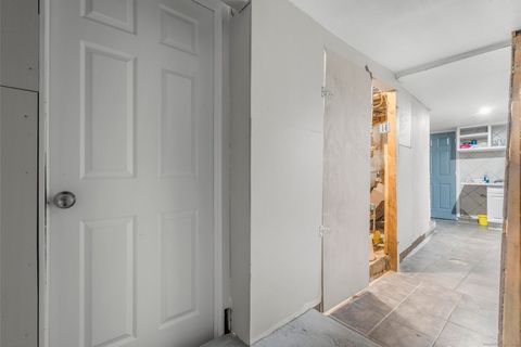 Tiny photo for 212 Denver Avenue, Bridgeport, CT 06605 (MLS # 24140277)