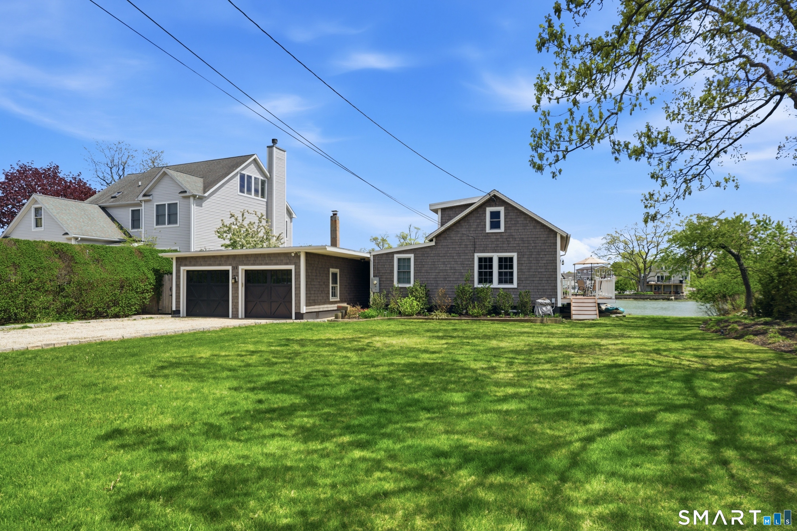 33 Naromake Avenue