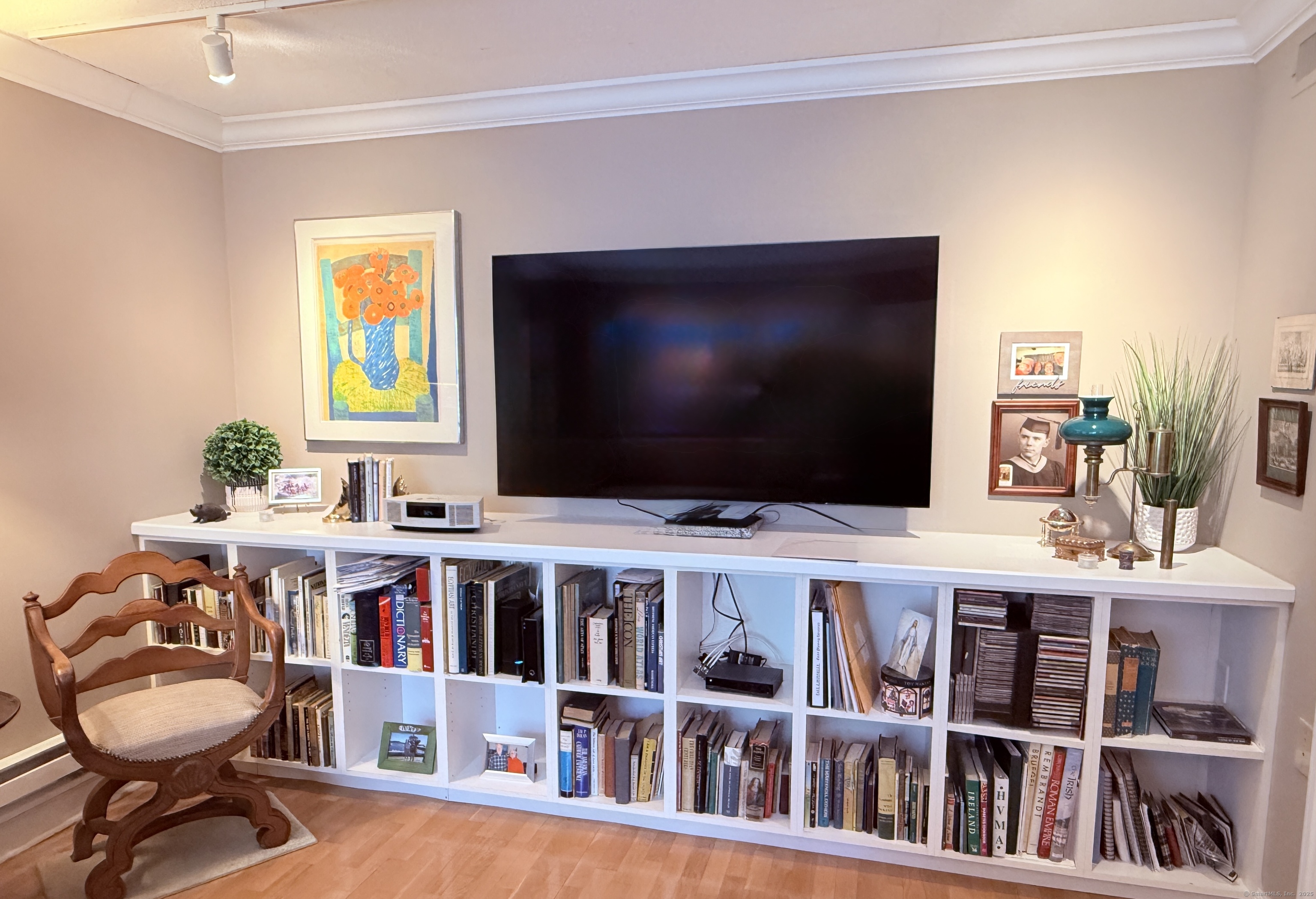 12 Heritage Crest E