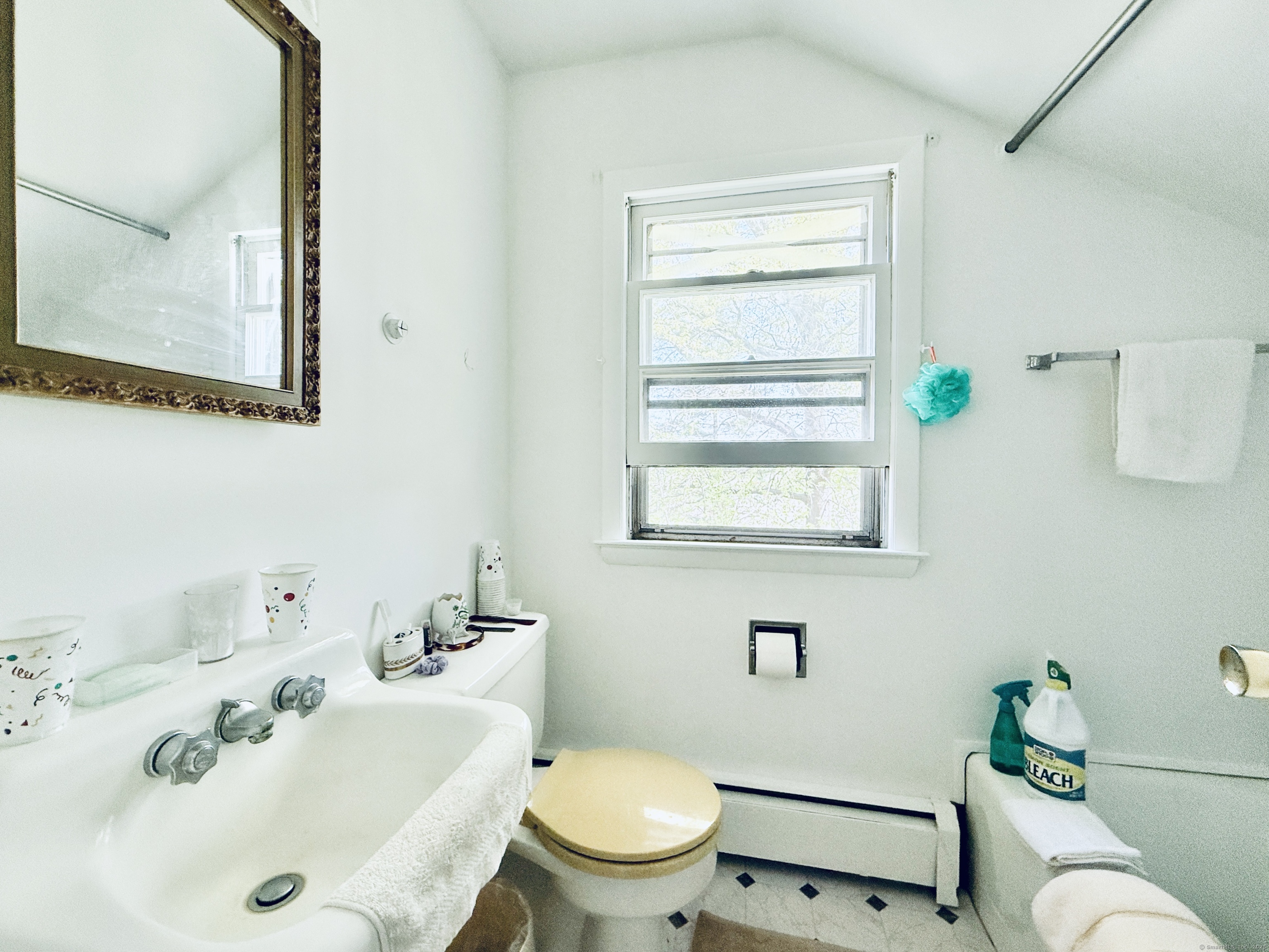 37 Barclay Drive, Stamford, Connecticut image 20