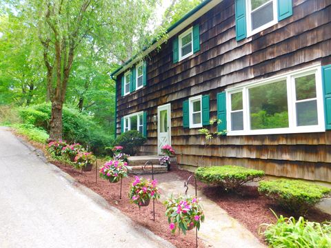 262 Candlewood Lake Road North New Milford CT 06776