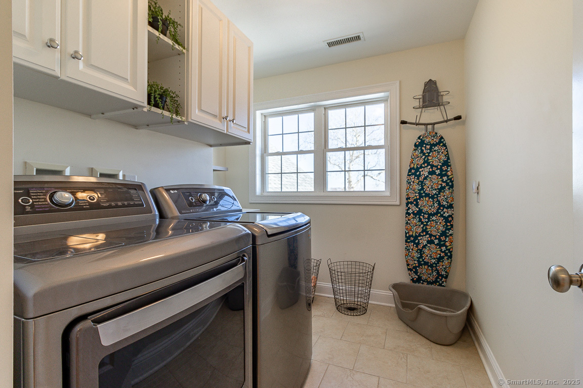 17 Mcgee Lane, Berlin, Connecticut image 34