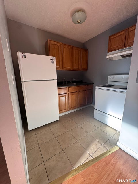 Photo of 54 Grafton Street #C3, Hartford, CT 06106 (MLS # 24213991)