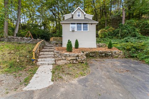 199 Riverside Road Newtown CT 06482