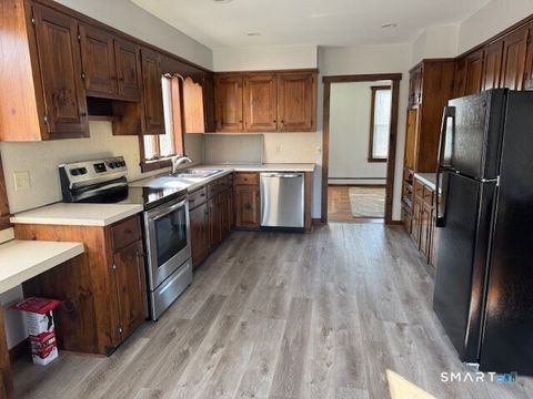 Photo of 18 Cleveland Street, Stonington, CT 06379 (MLS # 24145611)