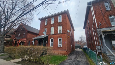 Photo of 110 Babcock Street #3rd flr, Hartford, CT 06106 (MLS # 24202930)
