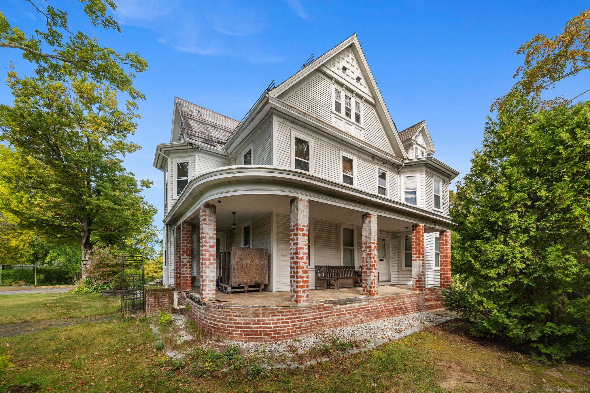 453 North Main Street