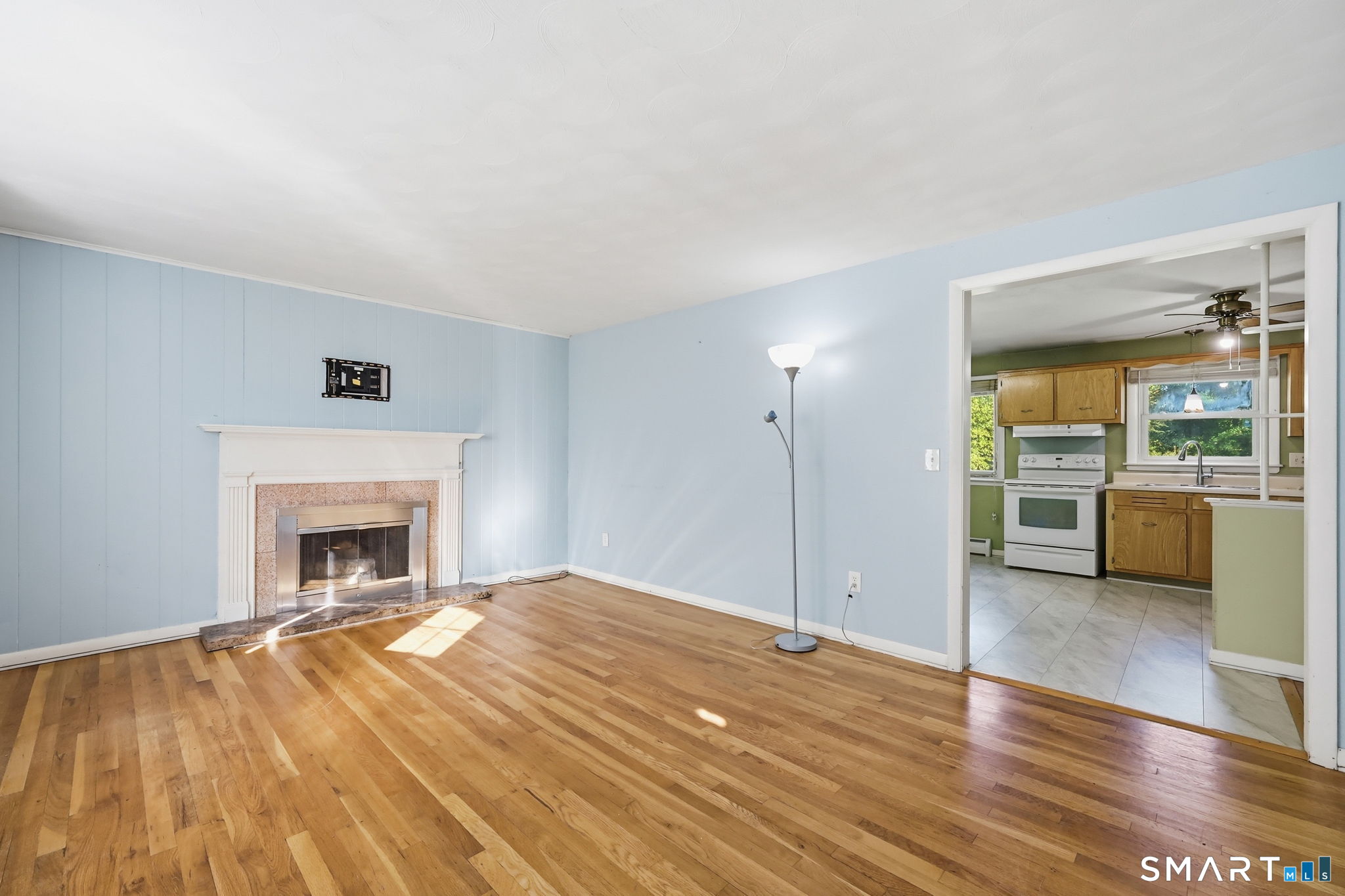 72 Graham Road