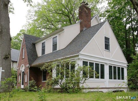 Photo of 130 Marvelwood Drive, New Haven, CT 06515 (MLS # 24181164)