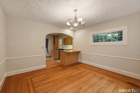 Tiny photo for 130 Marvelwood Drive, New Haven, CT 06515 (MLS # 24181164)