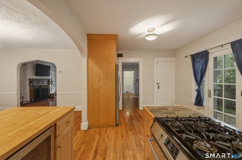 Tiny photo for 130 Marvelwood Drive, New Haven, CT 06515 (MLS # 24181164)