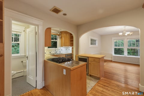 Tiny photo for 130 Marvelwood Drive, New Haven, CT 06515 (MLS # 24181164)