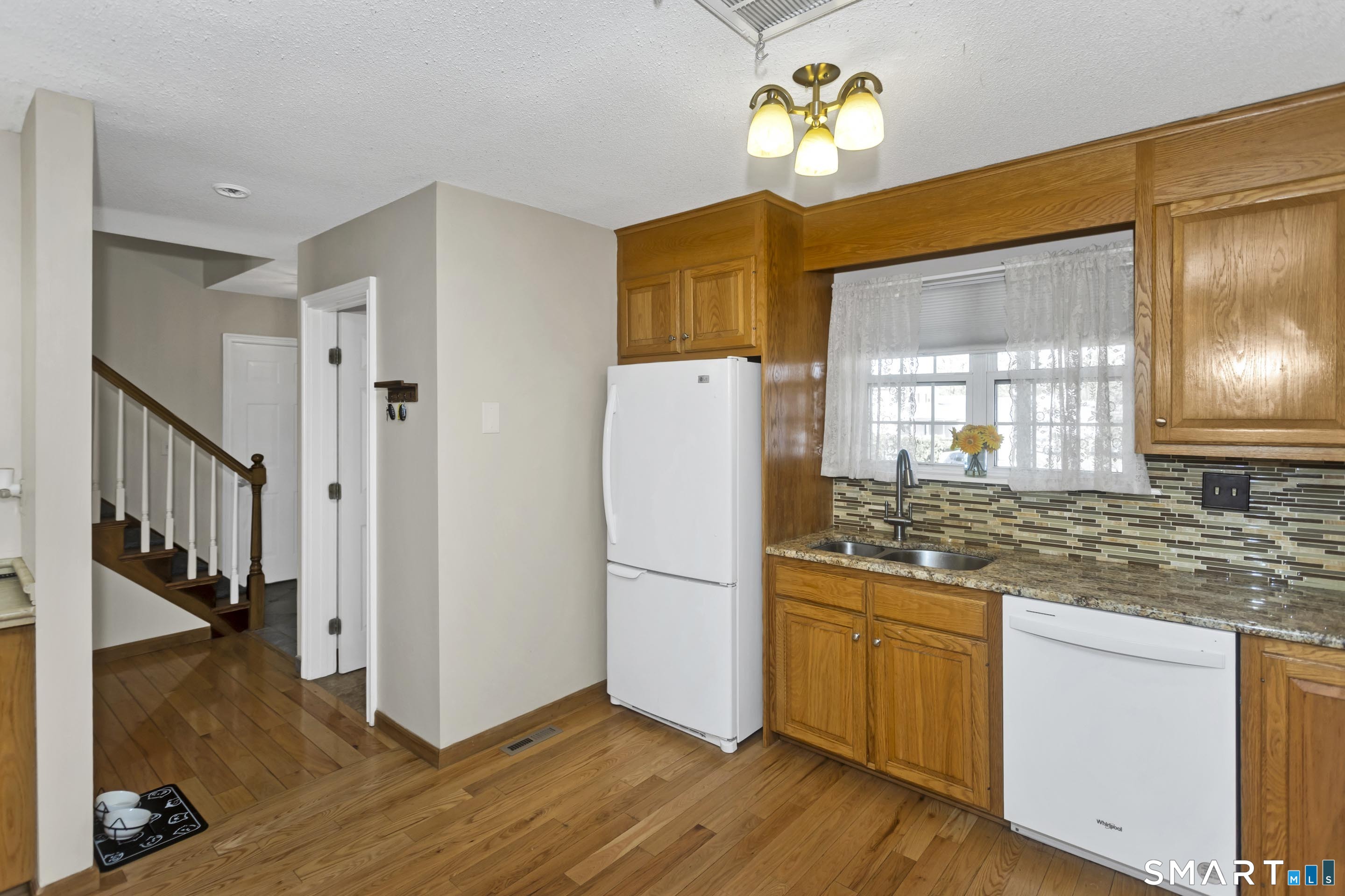 8 Dibble Hollow Lane 8