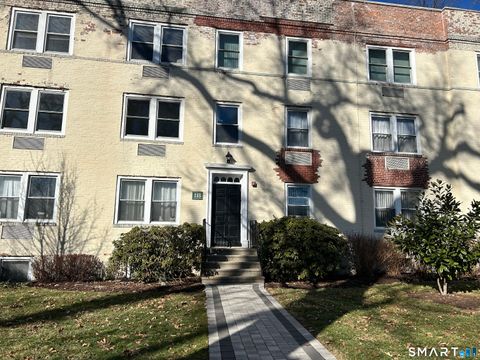 Tiny photo for 118 Summer Street #2B, Stamford, CT 06901 (MLS # 24149354)