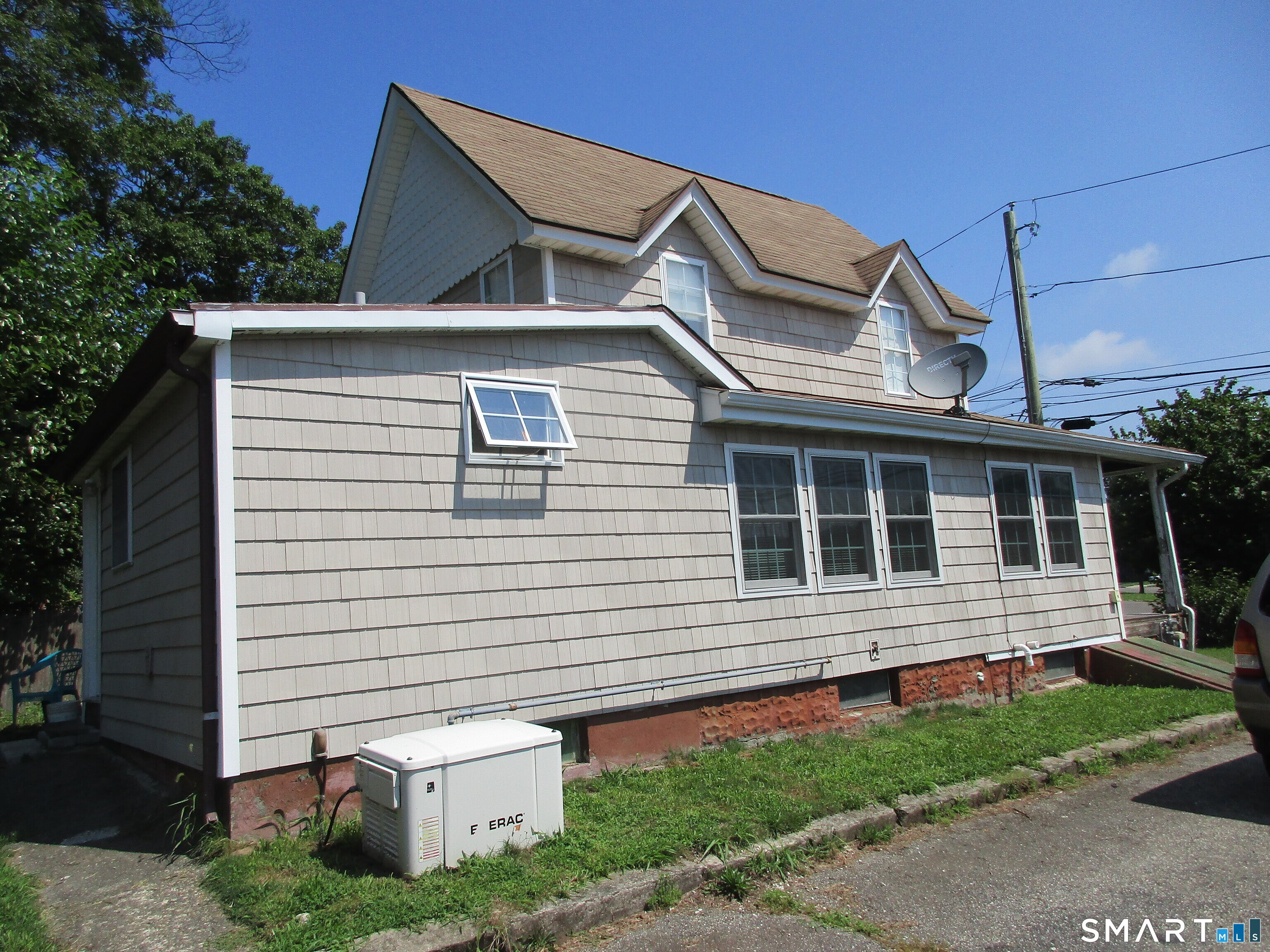 24 Monroe Street