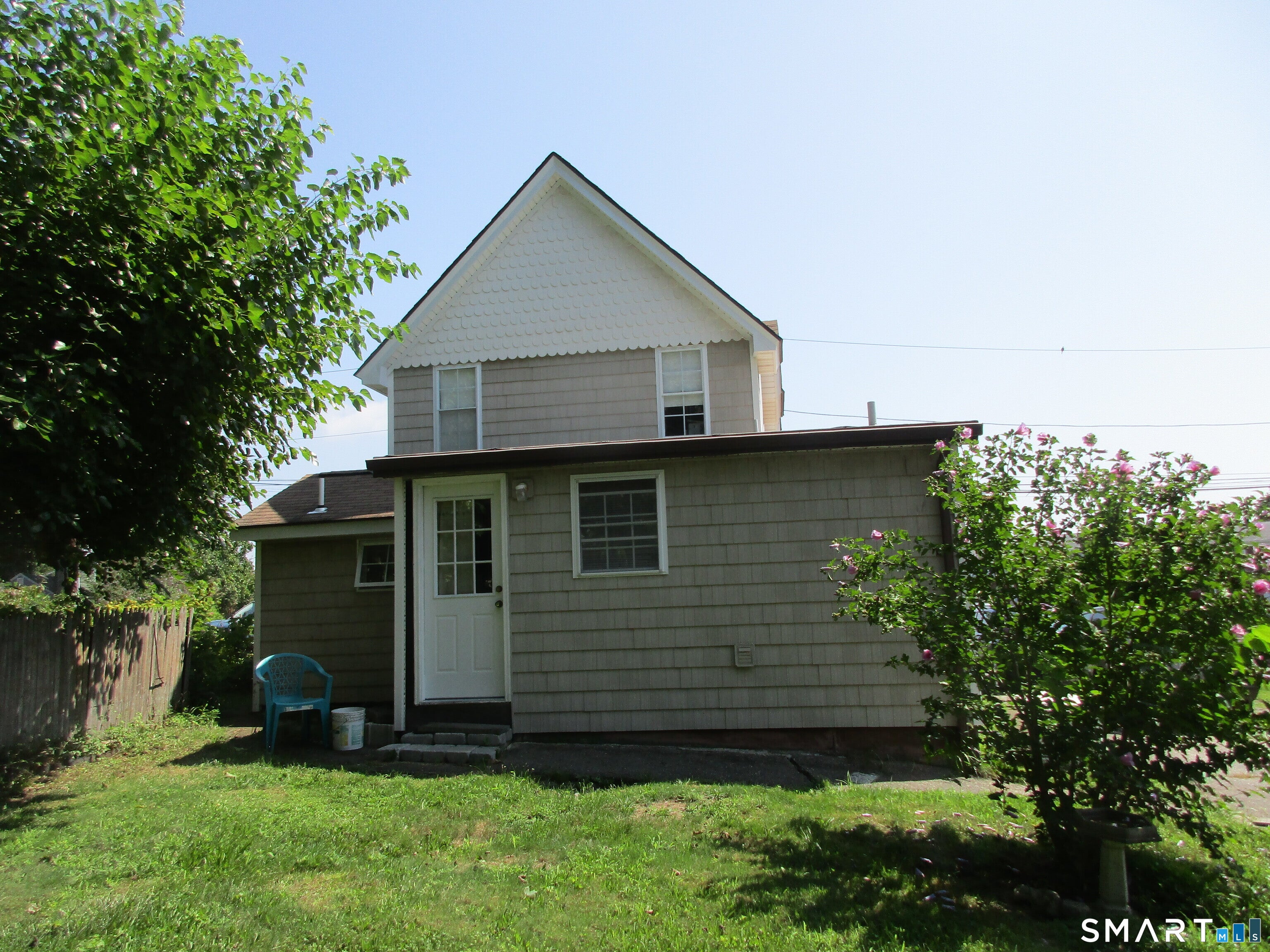 24 Monroe Street
