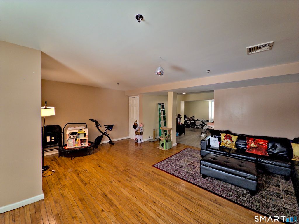 Photo of 23 Scuppo Road #APT 5-7, Danbury, CT 06811 (MLS # 24154535)