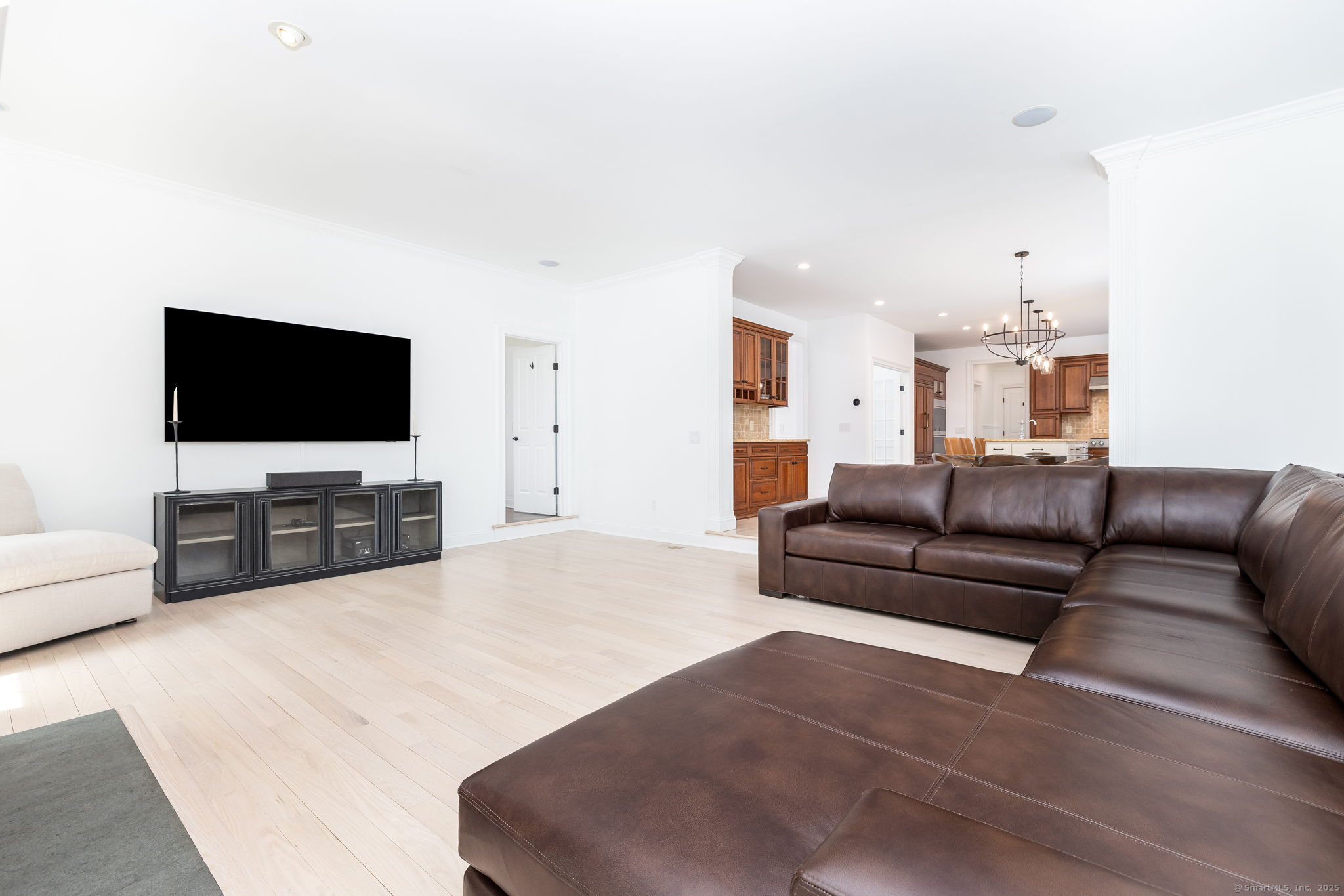 17 Transylvania Road, Woodbury, Connecticut image 7