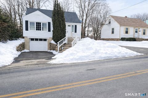 Photo of 97 Pearl Lake Road, Waterbury, CT 06706 (MLS # 24153128)
