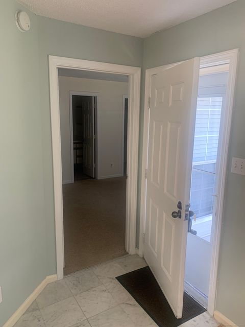 Tiny photo for 11 Carriage Crossing Lane #11, Middletown, CT 06457 (MLS # 24133396)