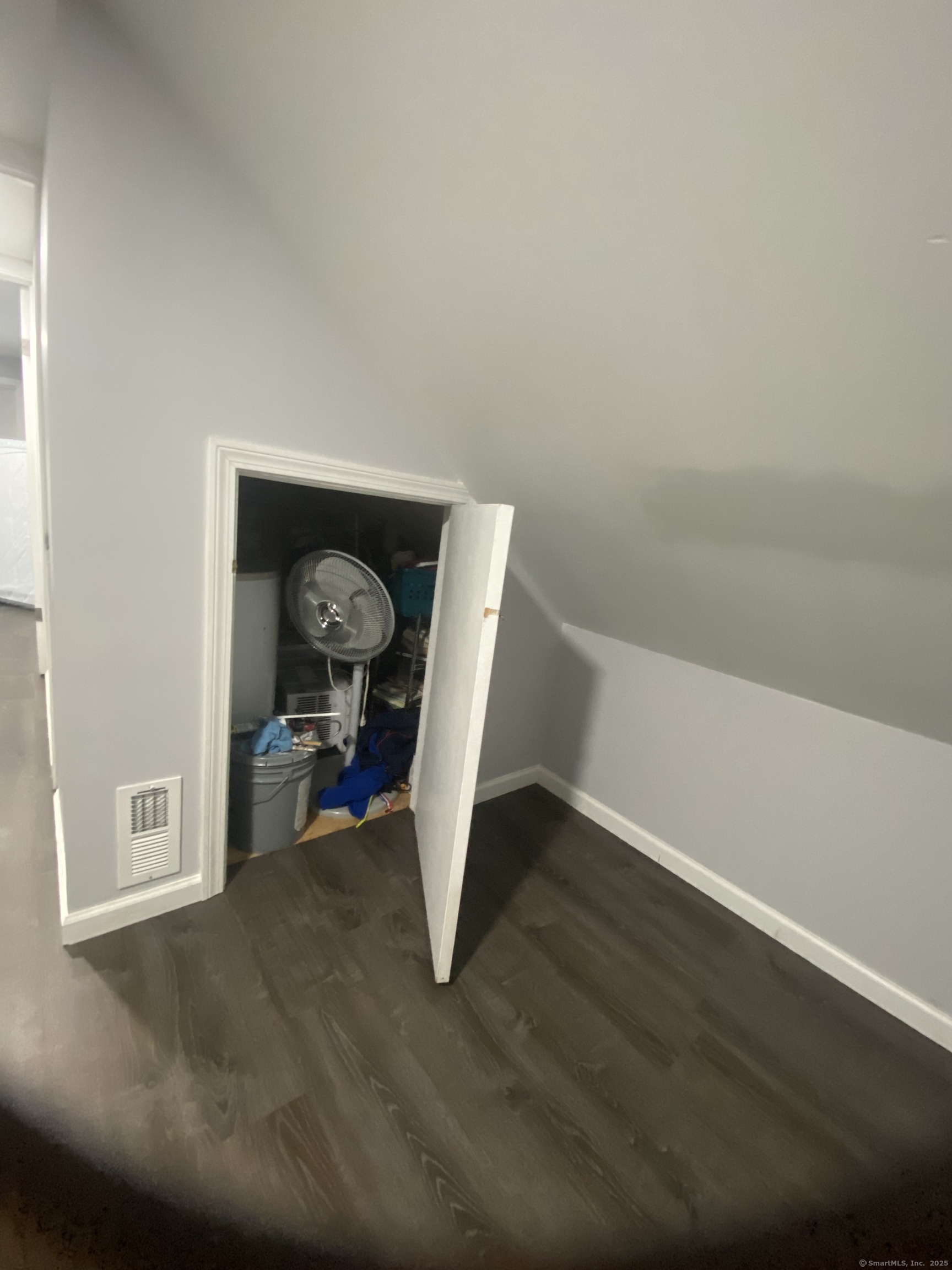 377 Glen Hills Road, Meriden, Connecticut image 14