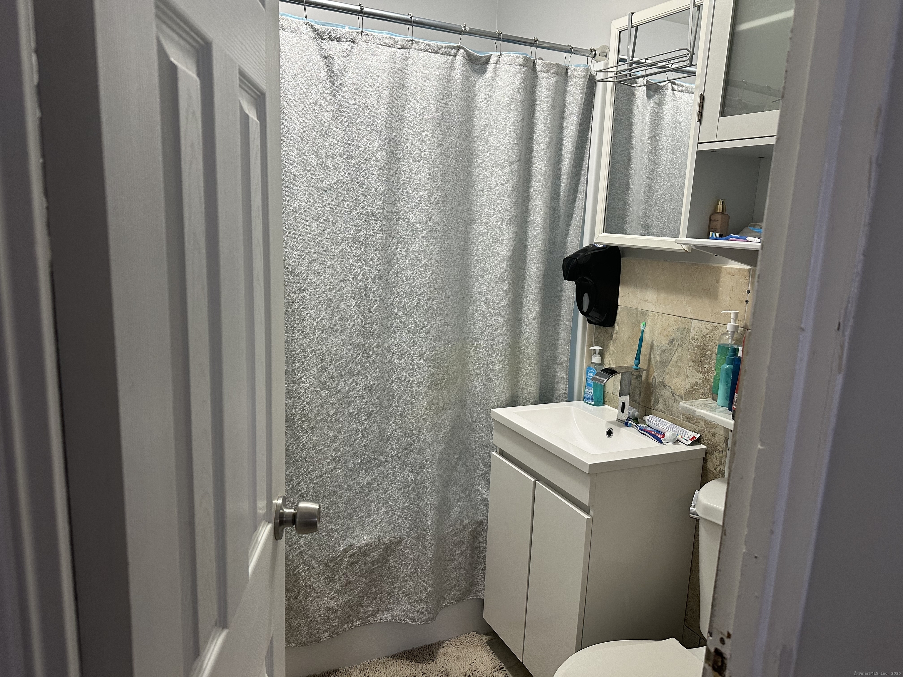 377 Glen Hills Road, Meriden, Connecticut image 11