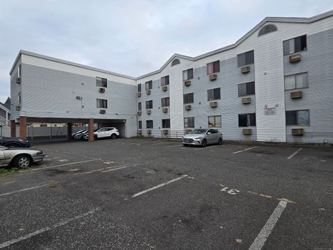 Tiny photo for 1610 Fairfield Avenue #APT G4, Bridgeport, CT 06605 (MLS # 24136916)