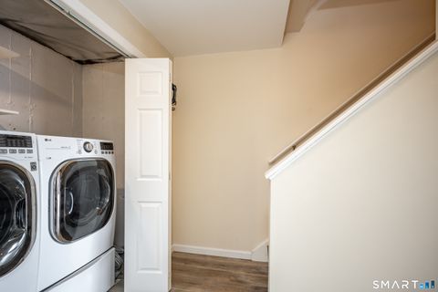 Tiny photo for 55 Mill Plain Road #17-6, Danbury, CT 06811 (MLS # 24150108)