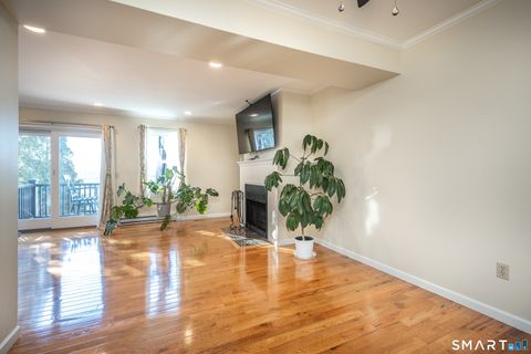 Tiny photo for 55 Mill Plain Road #17-6, Danbury, CT 06811 (MLS # 24150108)